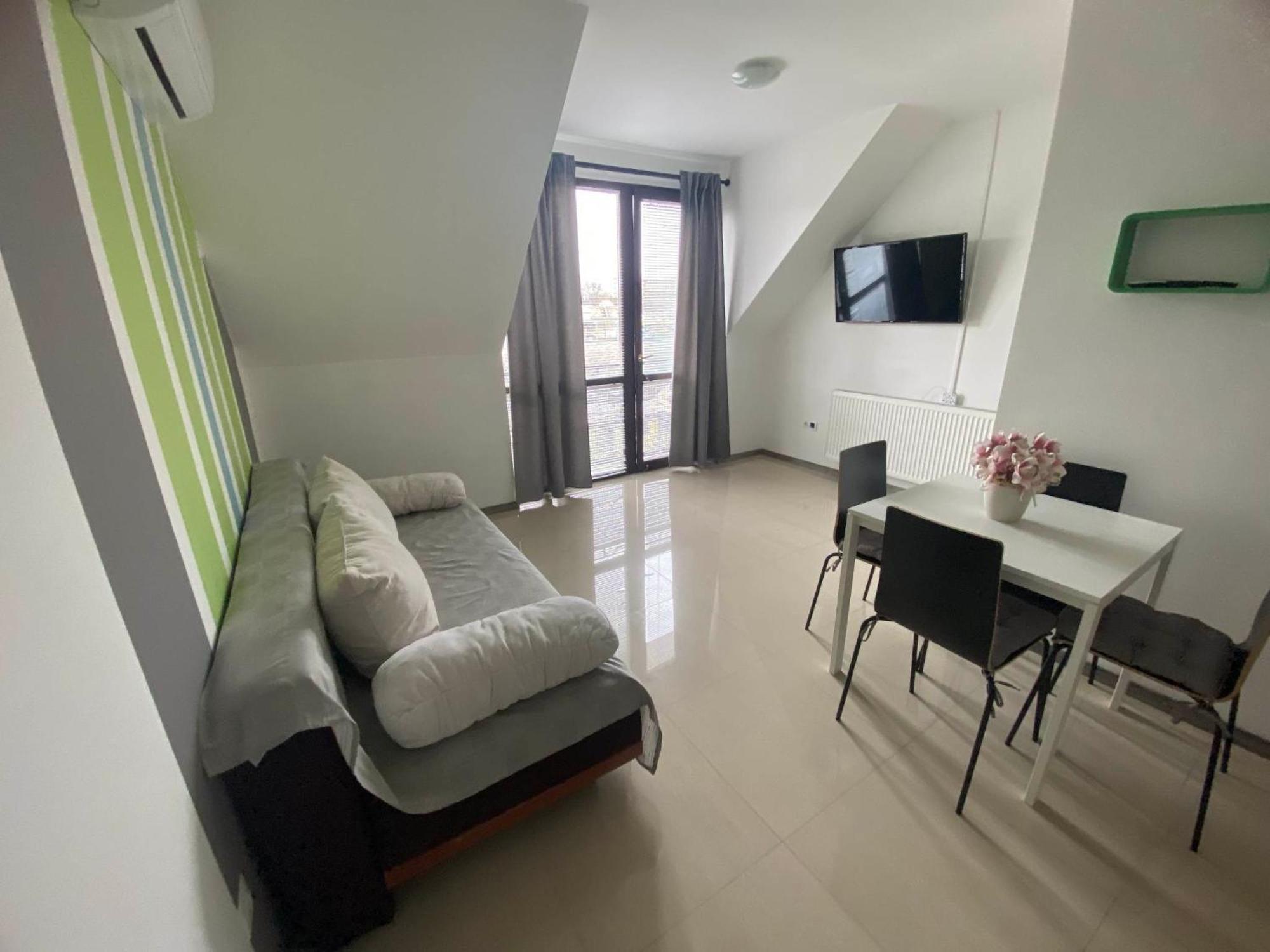 Lexy Family Apartman Hajdúszoboszló Exterior foto